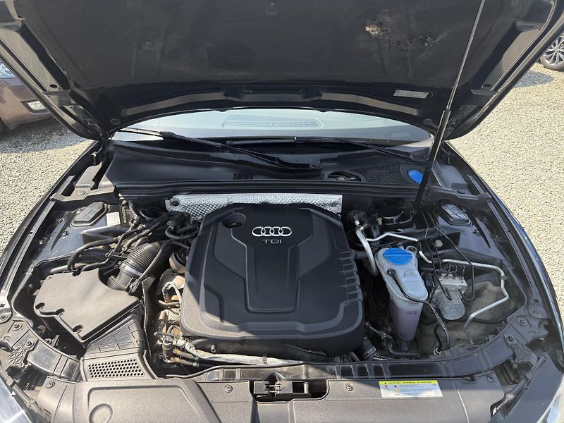Audi A5 2.0 TDI QUATTRO SPORTBACK - fotka 13 z 13