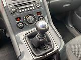 Peugeot 5008 (2011) 1.6 HDi, AC, temp - náhled 15