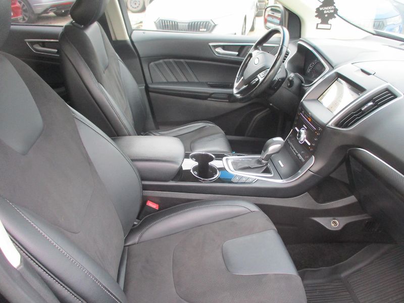 Ford Edge (2017) 2,0  TDCi ST Line - fotka 8 z 14
