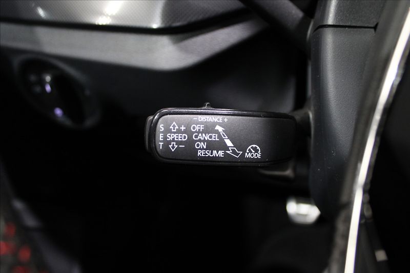 Škoda Kamiq 1,5 TSI 110kW Monte Carlo - fotka 18 z 34