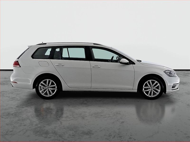 Volkswagen Golf (2020) Highline 1.5 TSI, ČR,1.maj - fotka 6 z 16