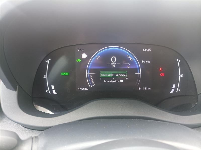 Toyota Yaris Cross 1,5 Comfort - fotka 12 z 18