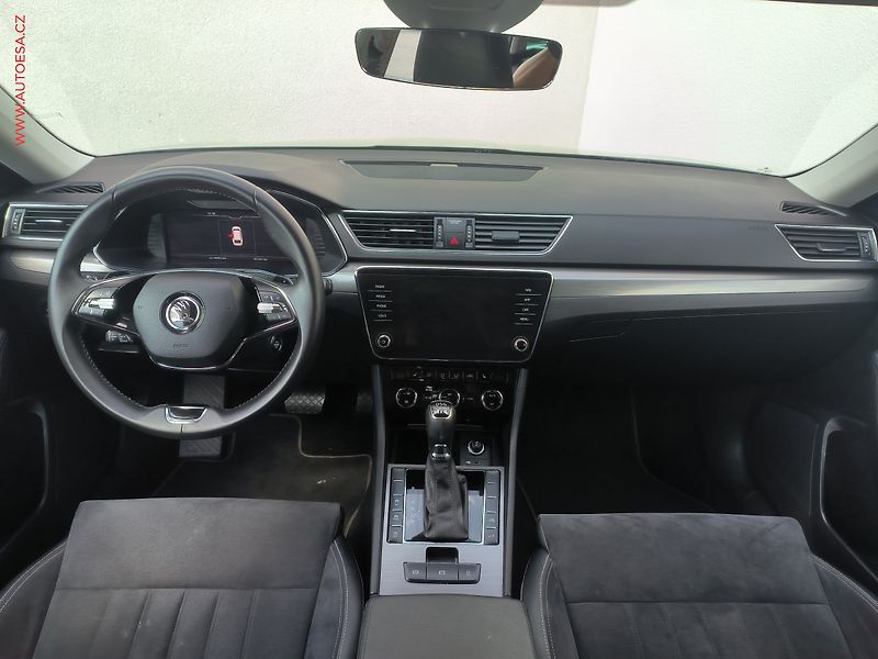 Škoda Superb (2021) 2.0 TDi 4x4, ČR, Style, DSG - fotka 8 z 29