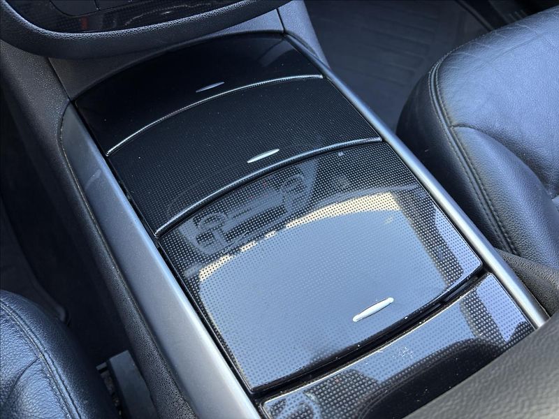 Mercedes-Benz Třídy R 3,0 CDI R 320 4-Matic - fotka 31 z 39
