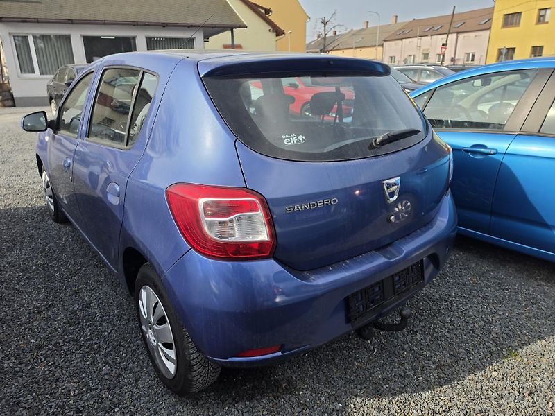Dacia Sandero 1 2 TZ Klimatizace  - fotka 3 z 19