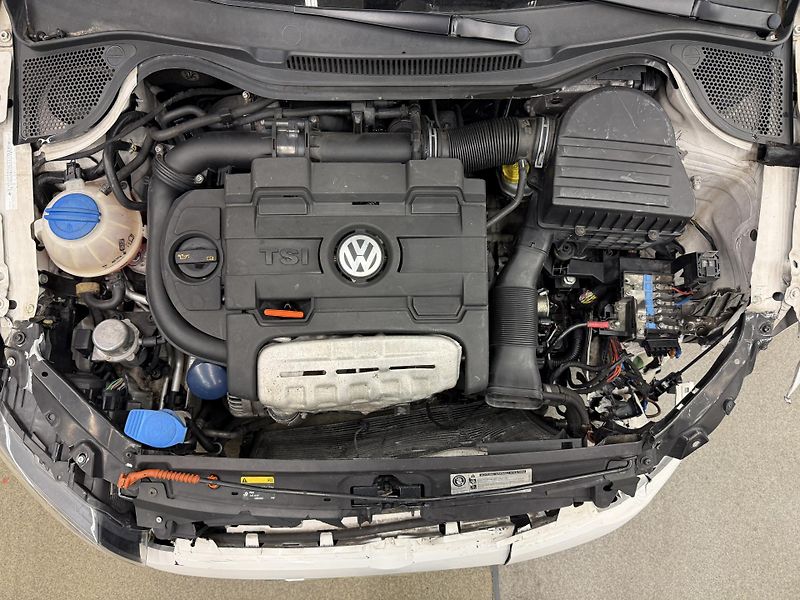 Volkswagen Polo 1.4 GTI 132 kW - fotka 17 z 18