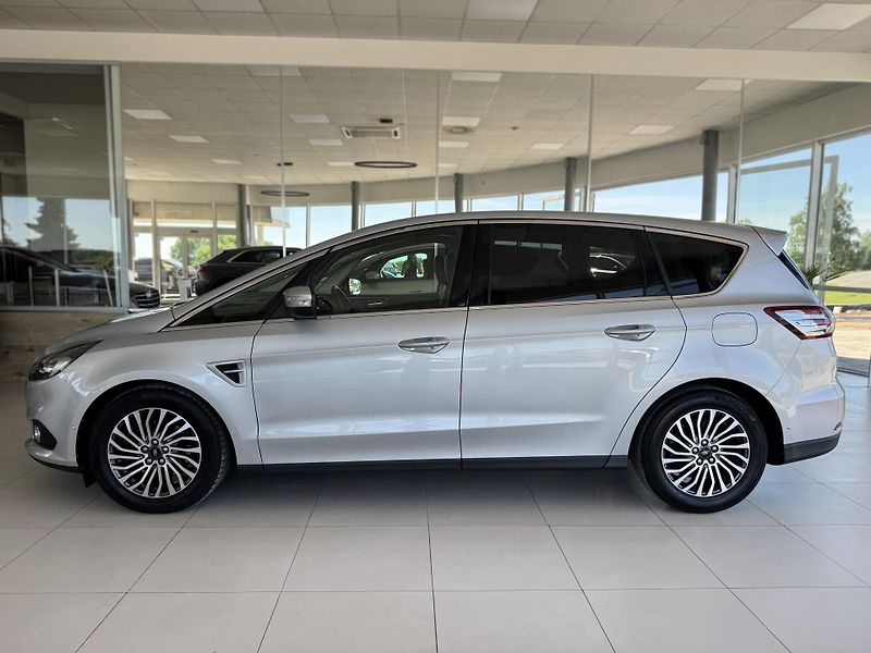 Ford S-MAX 2,0TDCi AT8*140kW*REZERVACE! - fotka 8 z 34