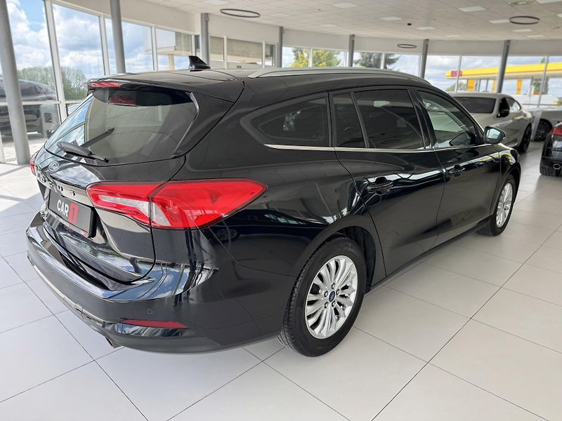 Ford Focus 1,5EB*88kW*AUT*Titanium*Kamera - fotka 5 z 31