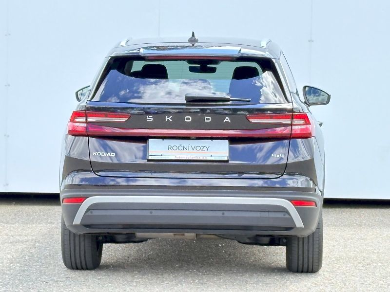 Škoda Kodiaq (2025) DSG 4x4  2.0 TDI / 142 kW / EX - fotka 10 z 33