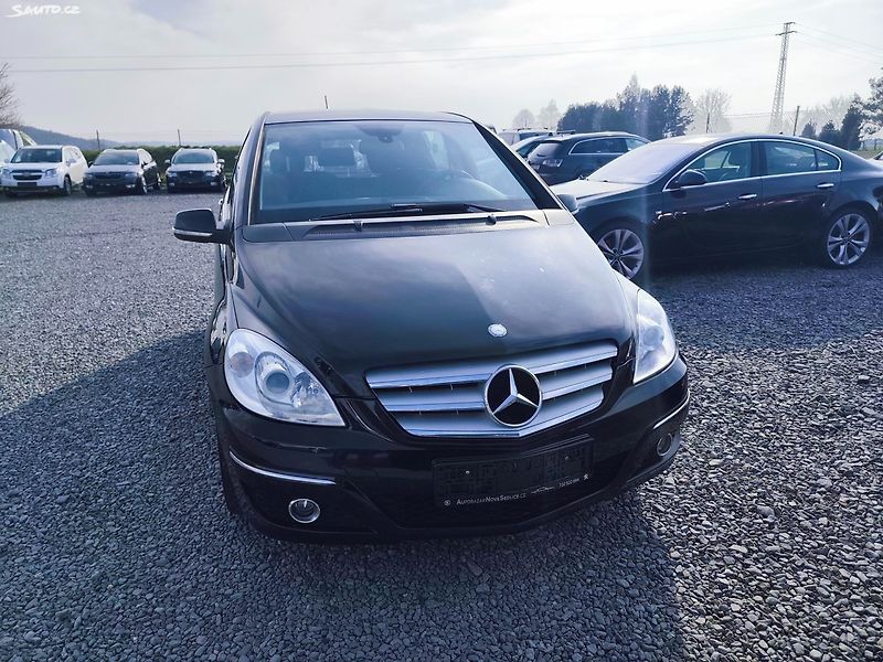 Mercedes-Benz Třídy B (2009) - fotka 9 z 28