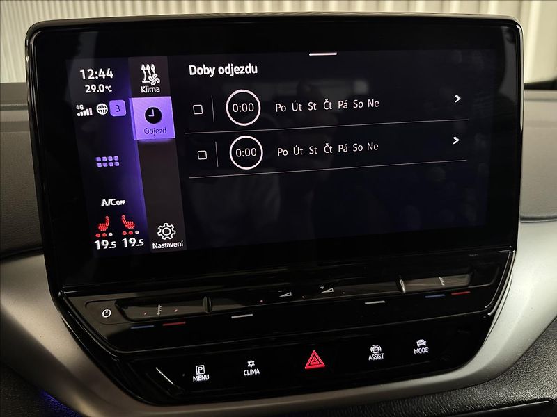 Volkswagen ID.4 150kW 1ST PRO PERF. SOH 89% - fotka 28 z 40