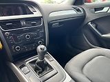 Audi A4 (2010) 2.0 TDi 105 KW manuál  - náhled 21