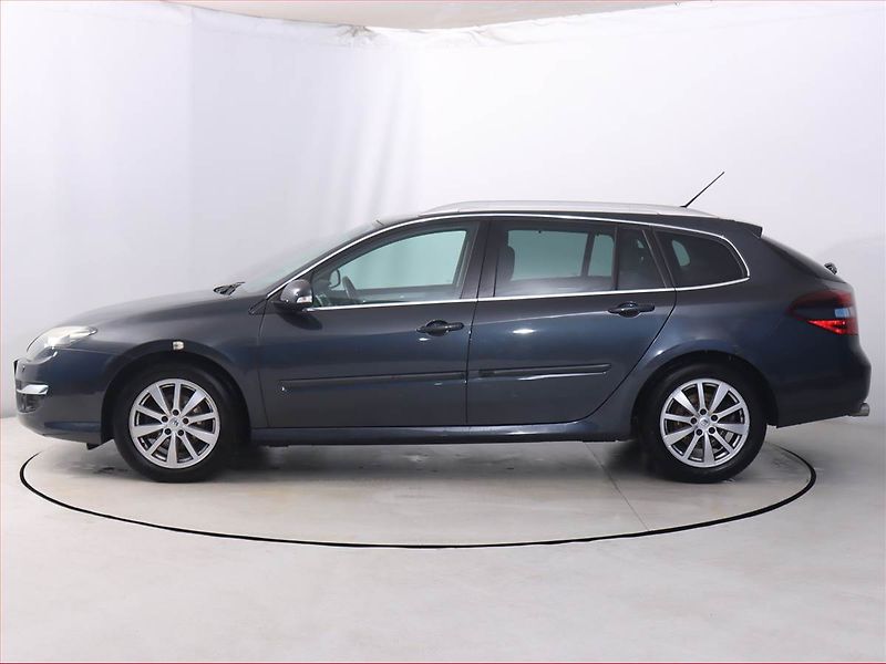 Renault Laguna (2012) 2.0 dCi, Automat, Serv.kniha - fotka 3 z 20