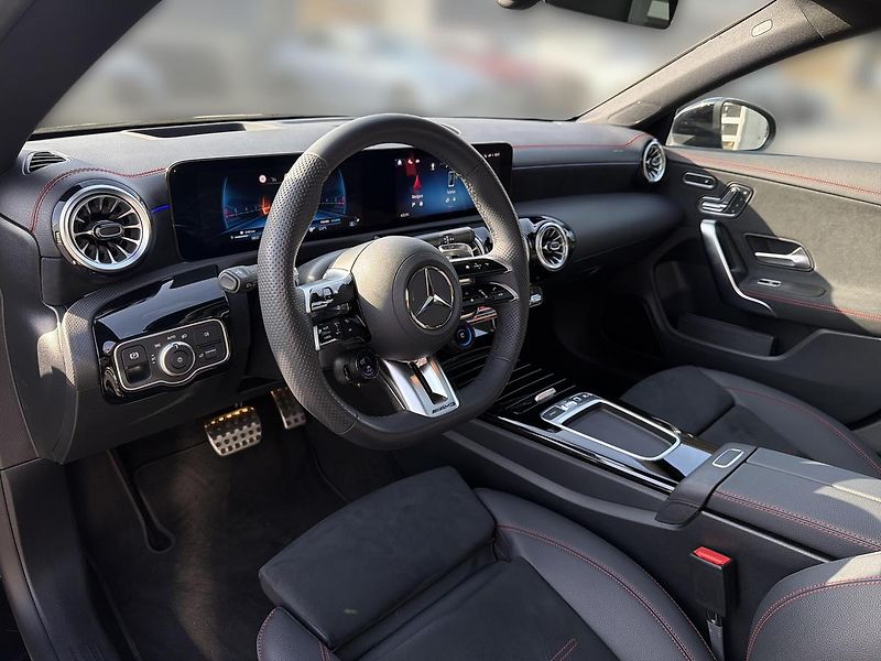 Mercedes-Benz CLA 35 AMG, 4M, HUD - fotka 9 z 16