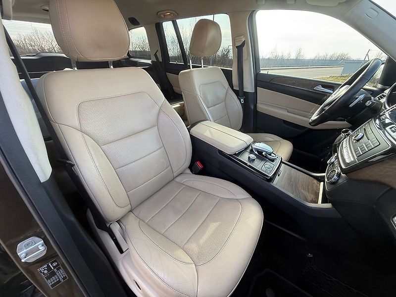 Mercedes-Benz GLS - fotka 13 z 19
