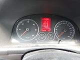 Volkswagen Touran 1.9 TDI, 7 MÍST, TAŽNÉ - náhled 20