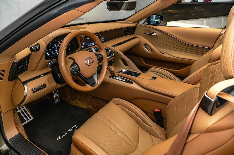 Lexus LC 500 Cabrio Performance - fotka 14 z 22