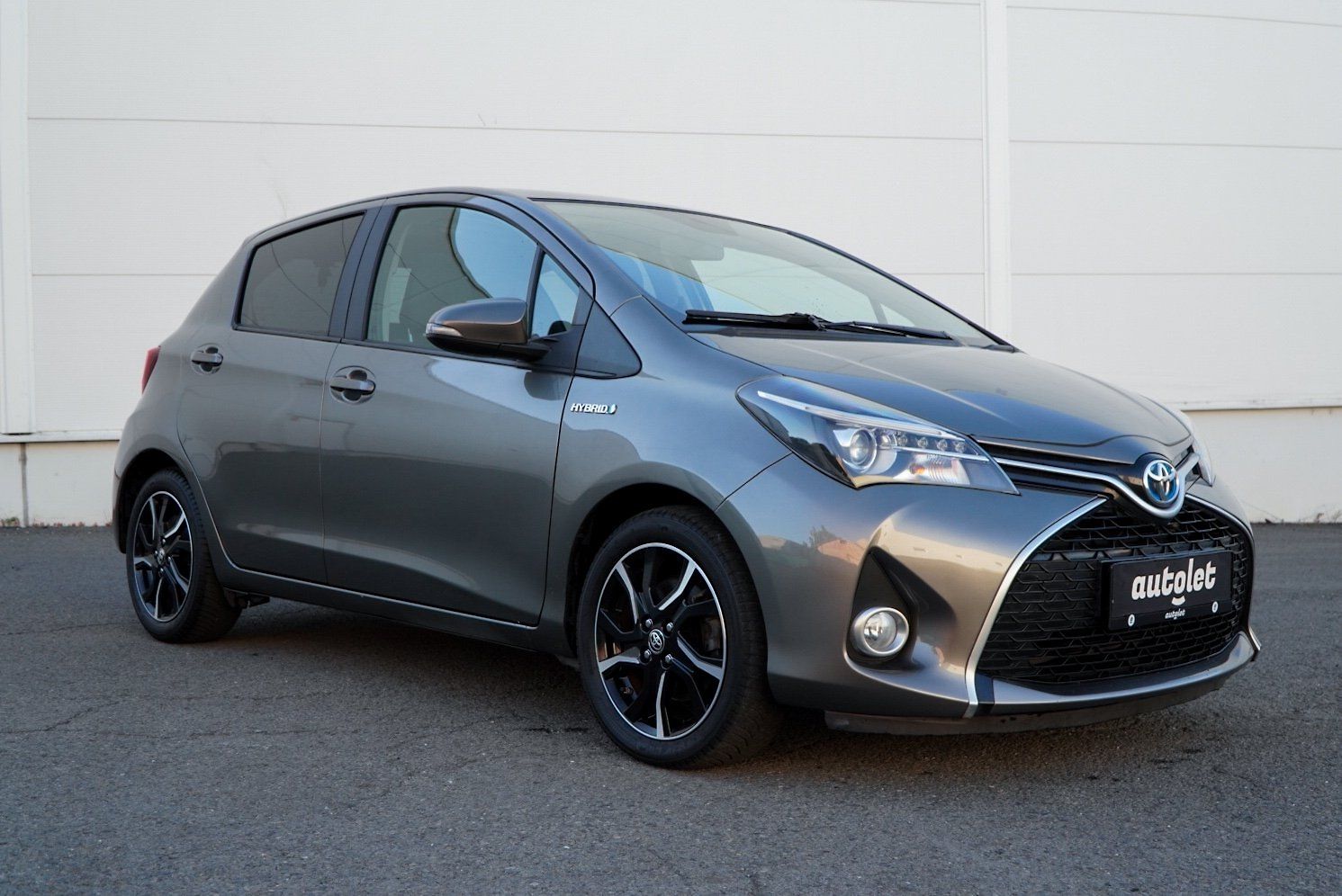 Toyota Yaris 1.5 HYBRID STYLE