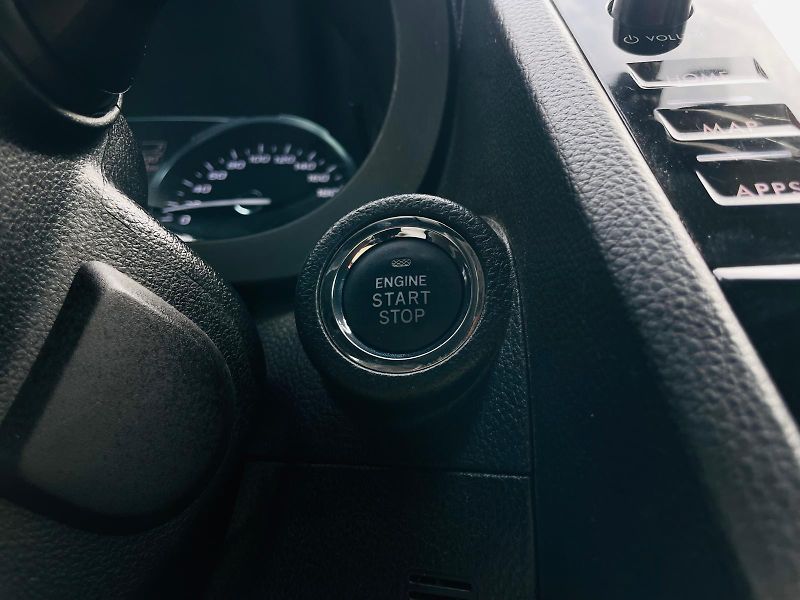 Subaru Forester 2.0i 1.MAJITEL TAŽNÉ SERVISKA - fotka 42 z 48