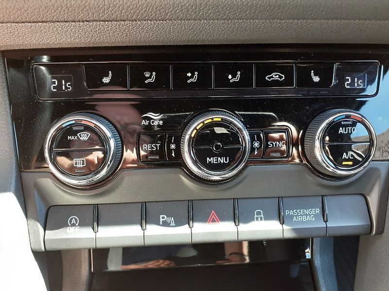 Škoda Kodiaq (2023) 2.0 TDi DSG 4x4 SPORT-LINE - fotka 22 z 34