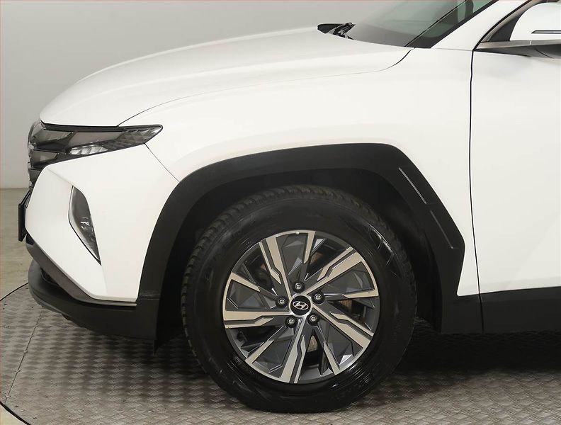 Hyundai Tucson (2022) 1.6 T-GDI - fotka 15 z 21