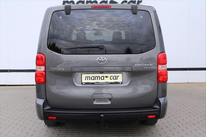 Toyota ProAce Verso 2.0D 130kW L2 A/T 8-MÍST KŮŽE - fotka 6 z 24