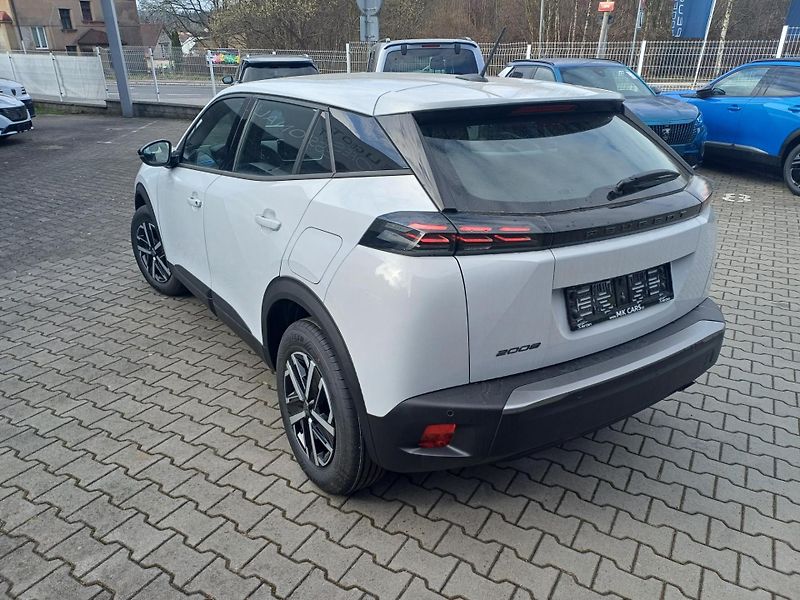 Peugeot 2008 (2026) STYLE 1.2 PurTech 100 k manuál - fotka 9 z 23