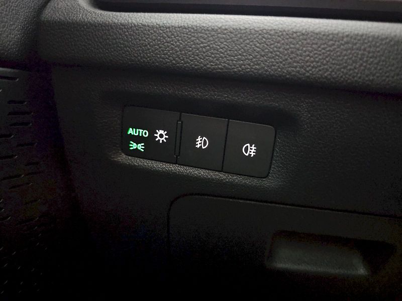 Škoda Octavia (2023) 1.5TSi 110kW DSG AMBITION TECH - fotka 28 z 30
