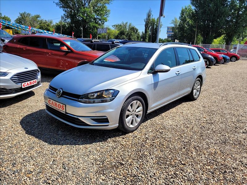 Volkswagen Golf 1,0 TSI,navi,digiklima,acc,alu - fotka 1 z 50