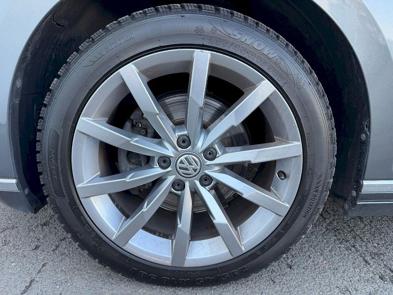 Volkswagen Passat (2016) 2.0 TDI 110kW HighLine - fotka 35 z 35