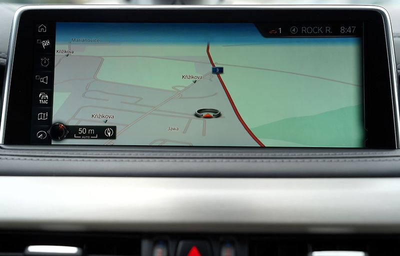 BMW X6 M50d xDrive/280 KW/20/B&O/ČR - fotka 39 z 48