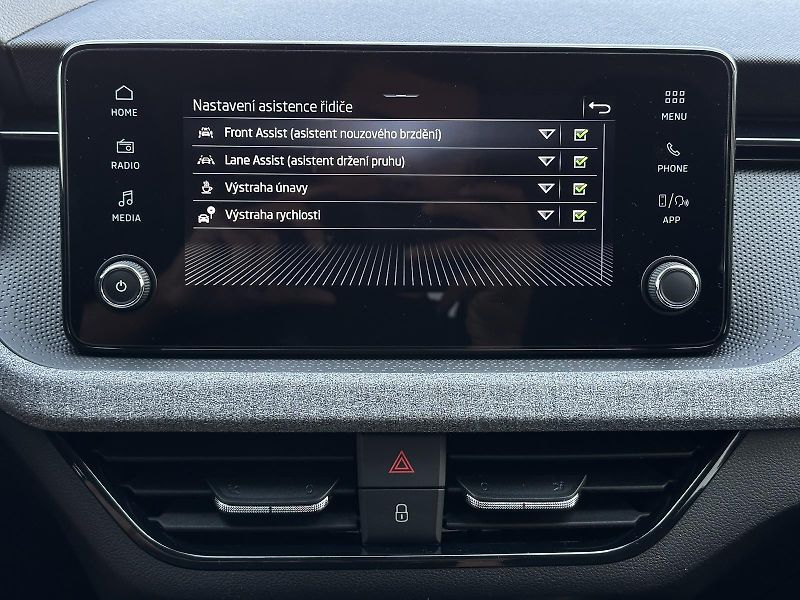 Škoda Kamiq 1.0TSi 116PS Selection 2Z.KLIM - fotka 27 z 37