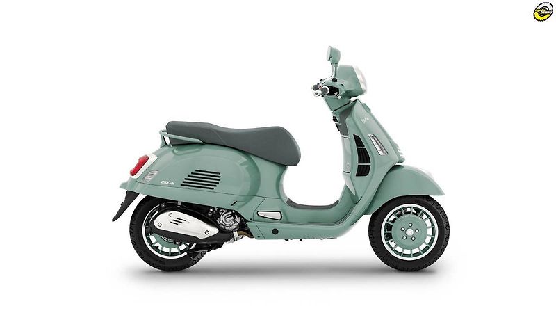 Vespa (2026) GTS 310 80th - fotka 2 z 10