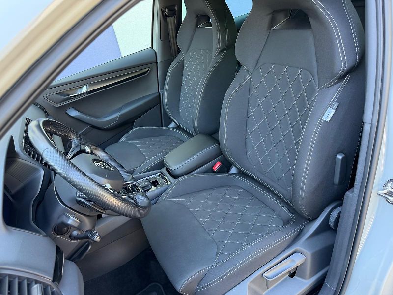 Škoda Karoq 1,5 TSi/Sportline/DSG/1.maj.  - fotka 10 z 28