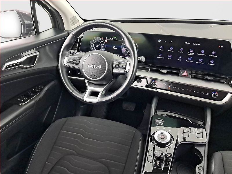 Kia Sportage (2023) Top 1.6 T-GDI MHEV - fotka 7 z 22