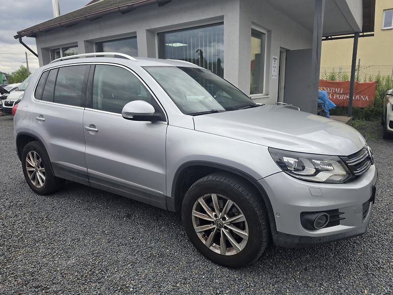 Volkswagen Tiguan 2.0 TDI DSG TZ 4Motion Led - fotka 1 z 20