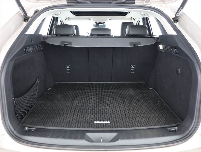 Mazda CX-60 (2024) e-Skyactiv D 3.3 - fotka 18 z 19