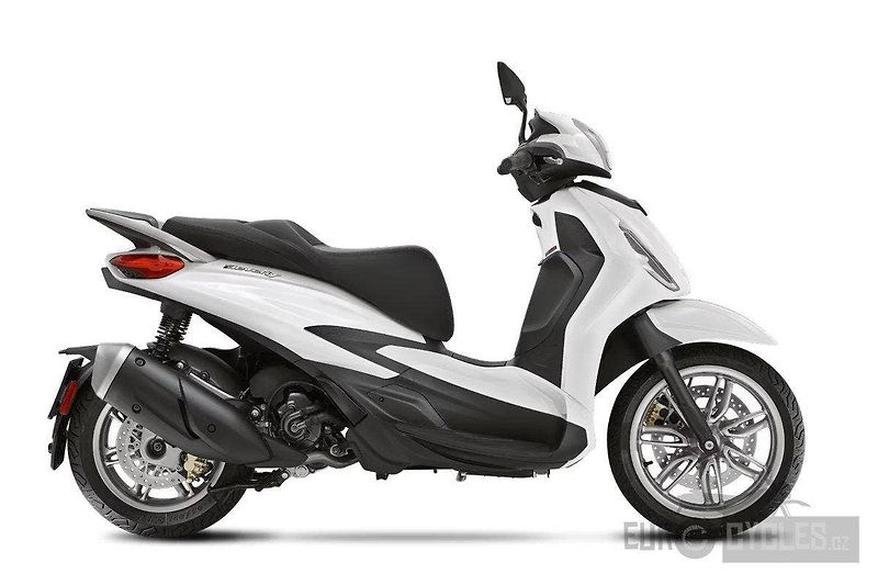 Piaggio (2026) Beverly 310 HPE E5+ AKCE - fotka 1 z 6