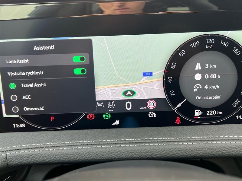 Škoda Superb 2,0 TDi 110 kW 7DSG L&K  IV. - fotka 15 z 32