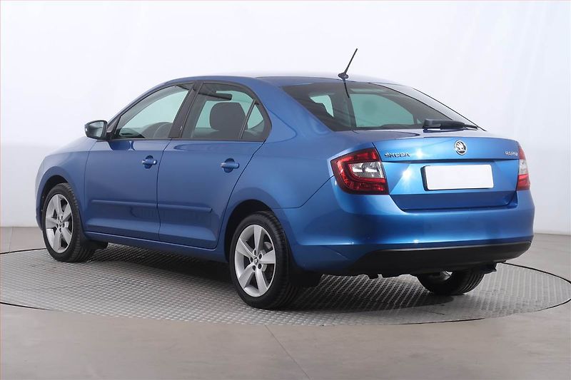 Škoda Rapid (2018) 1.0 TSI, Navi, Tempomat - fotka 4 z 23