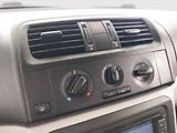 Škoda Fabia (2012) Ambiente 1.2 12V, po STK - náhled 16