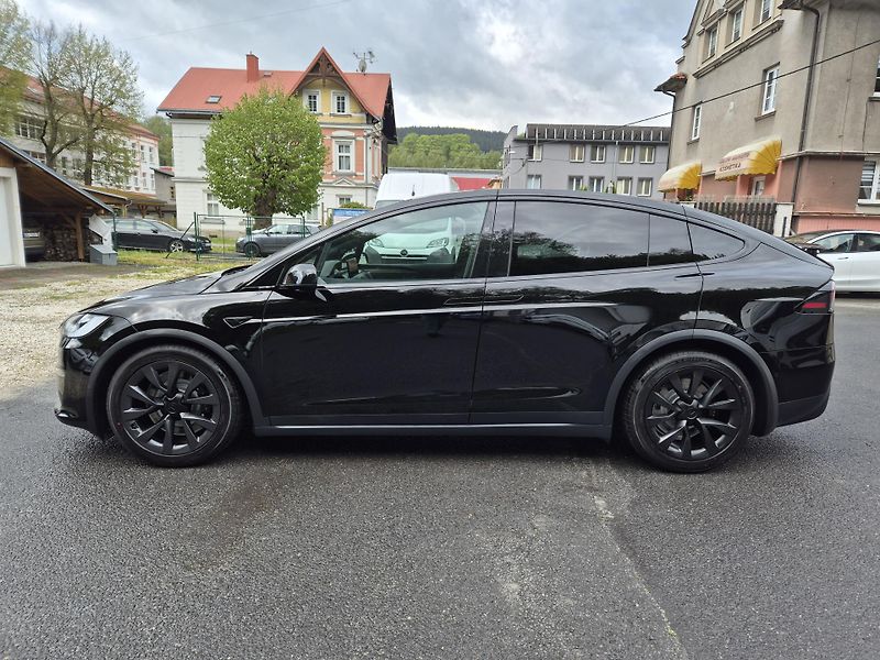 Tesla Model X 100kwH PLAID 750kw TZ - fotka 6 z 48