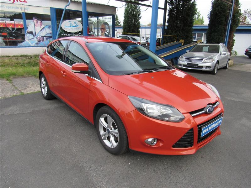 Ford Focus 1,0 EcoBoost 92kW - fotka 3 z 31