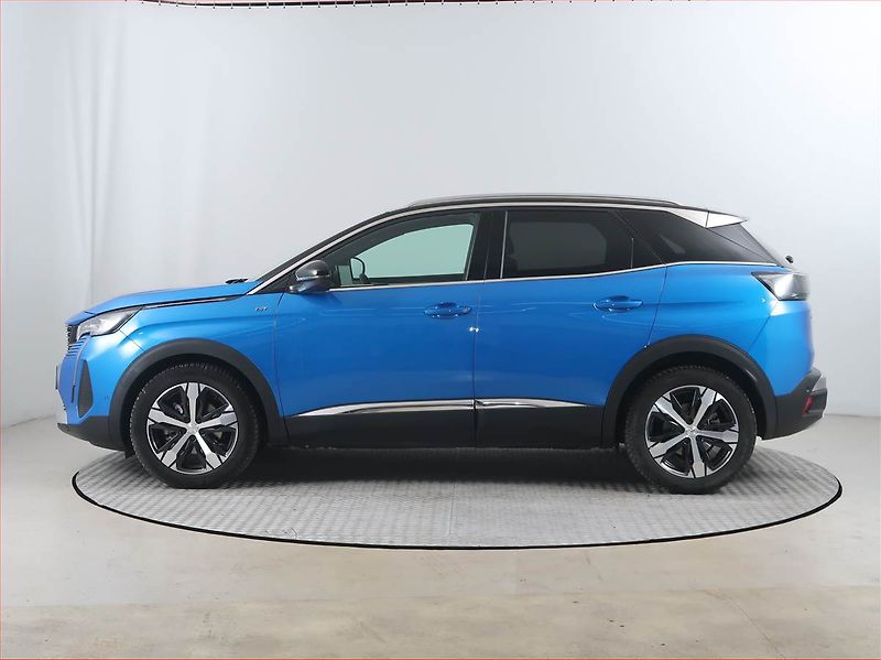 Peugeot 3008 (2022) GT 1.2 PureTech - fotka 3 z 18
