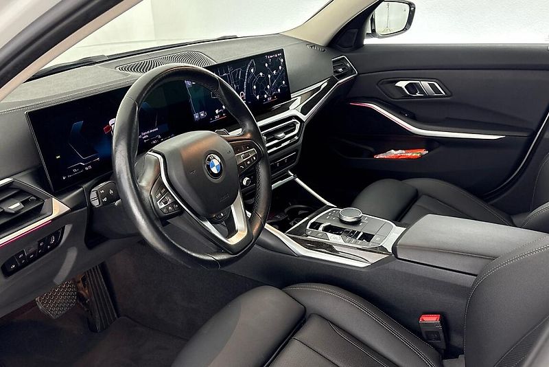 BMW Řada 3 řady 3 | 320d xDrive - fotka 7 z 28