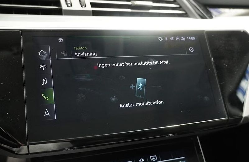 Audi Q8 e-tron 55 Q Panorama Kamera Ambient  - fotka 12 z 17