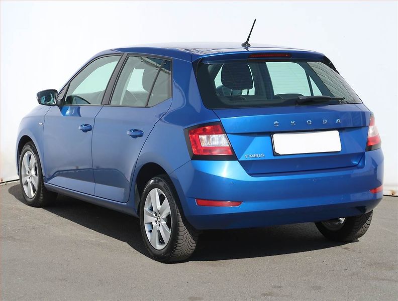 Škoda Fabia (2020) Drive 1.0 TSI, Tempomat - fotka 4 z 20