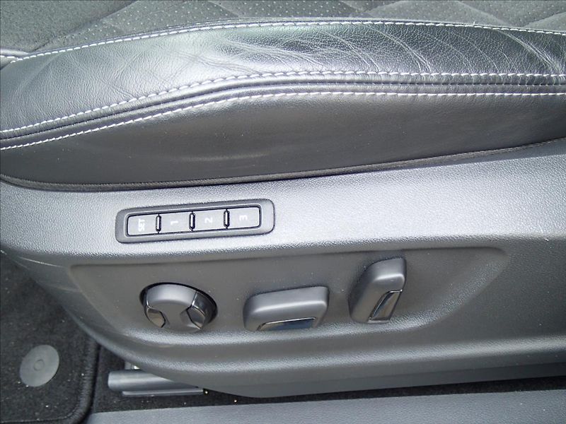 Škoda Kodiaq 1,5 Sportline, Automat - fotka 16 z 72