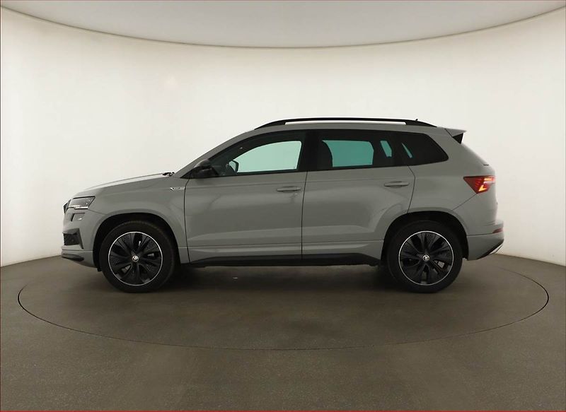 Škoda Karoq (2023) Sportline 2.0 TDI - fotka 3 z 17