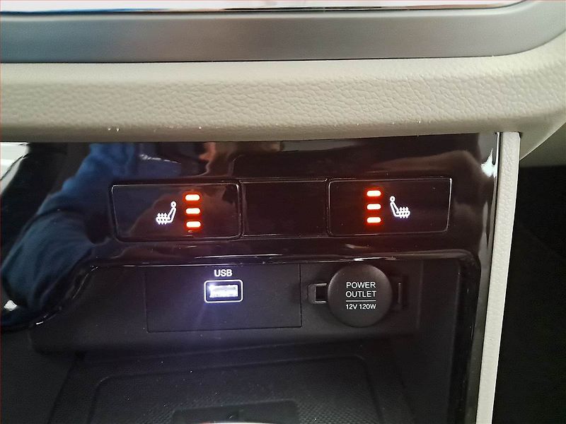 SsangYong Korando (2023) 1.5 T-GDI, Automat, ČR,1.maj - fotka 16 z 22